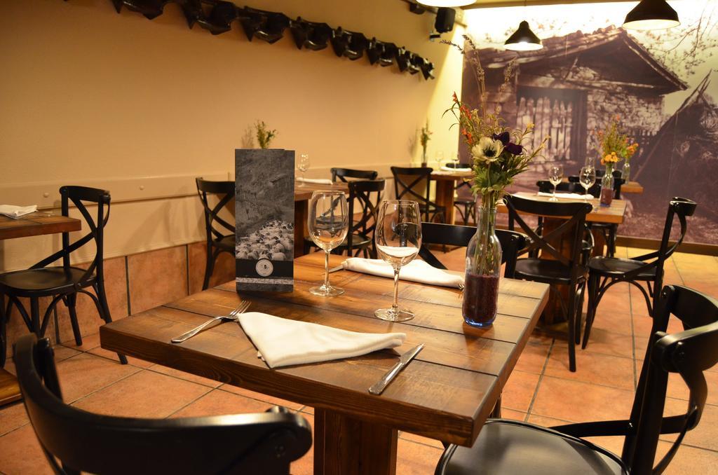 Hostal Ameztia Doneztebe Bagian luar foto