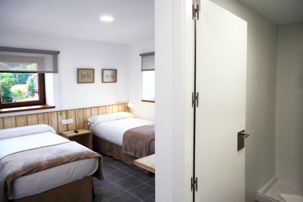 Hostal Ameztia Doneztebe Bagian luar foto